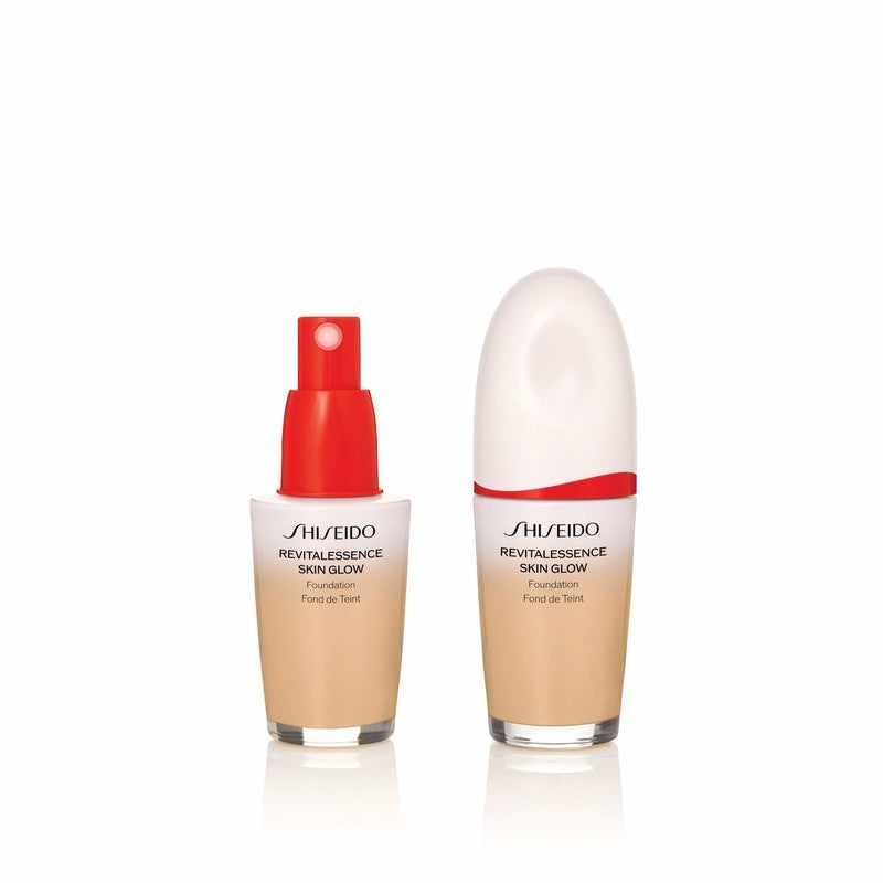 Shiseido RevitalEssence Skin Glow Foundation 330 Bamboo 30ml