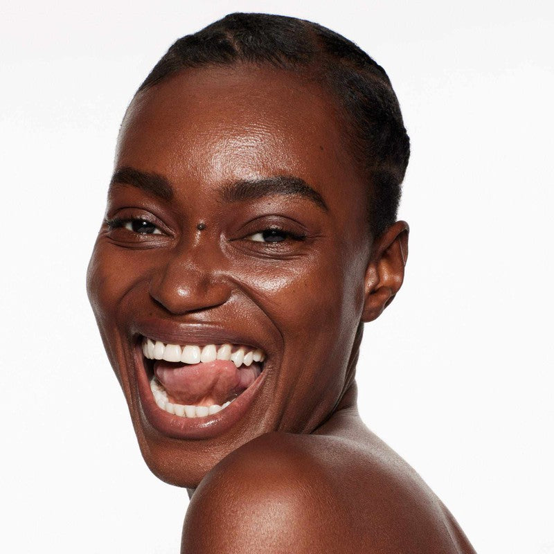 Shiseido RevitalEssence Skin Glow Foundation 520 Rosewood 30ml