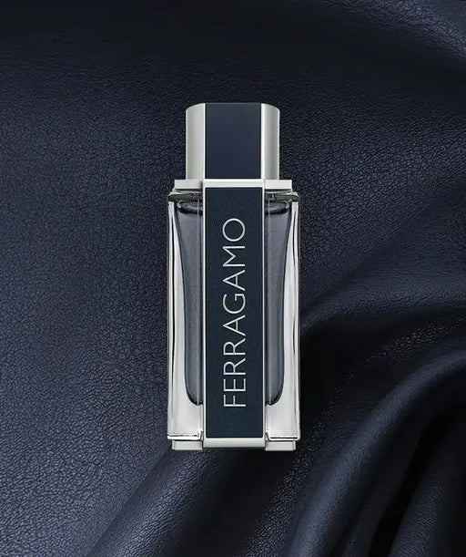 56813_Brand_Page_Category_Tile_Desktop_Ferragamo_Fiamma_02_670x800px