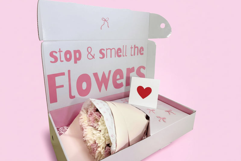 Valentine's Blossoms Posy (Gift Box)